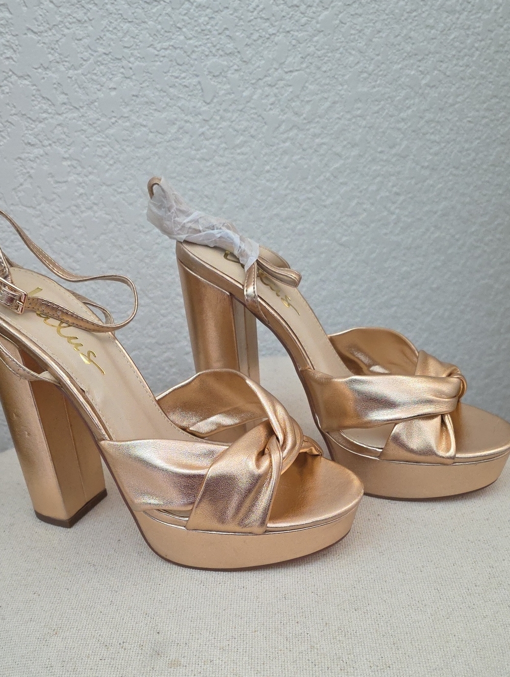 Metallic Rose Gold Platform Block Heel Sandals By Lulu's - Women's 7.5 NWOT